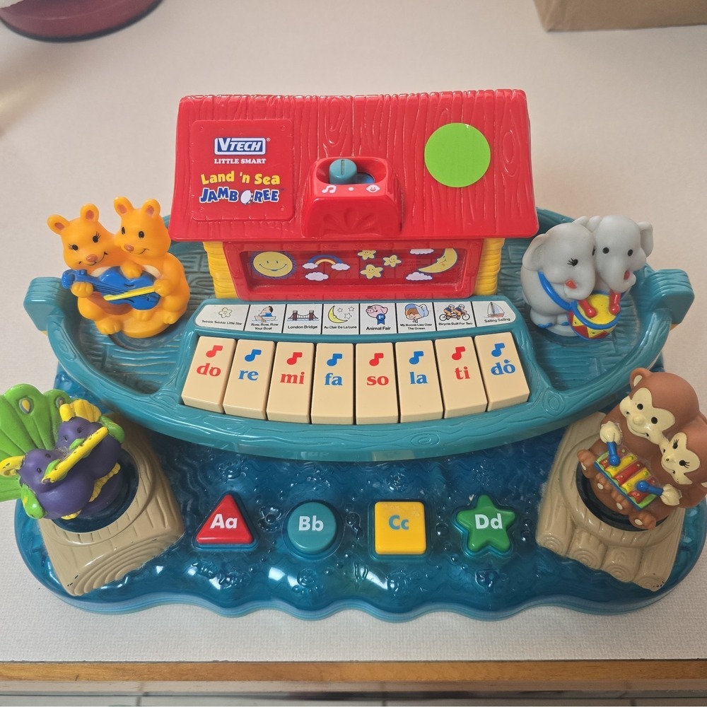 V-Tech-Little Smart-Land 'n Sea Jamboree-Music-Lights-Colors-Piano-Songs-ABCD